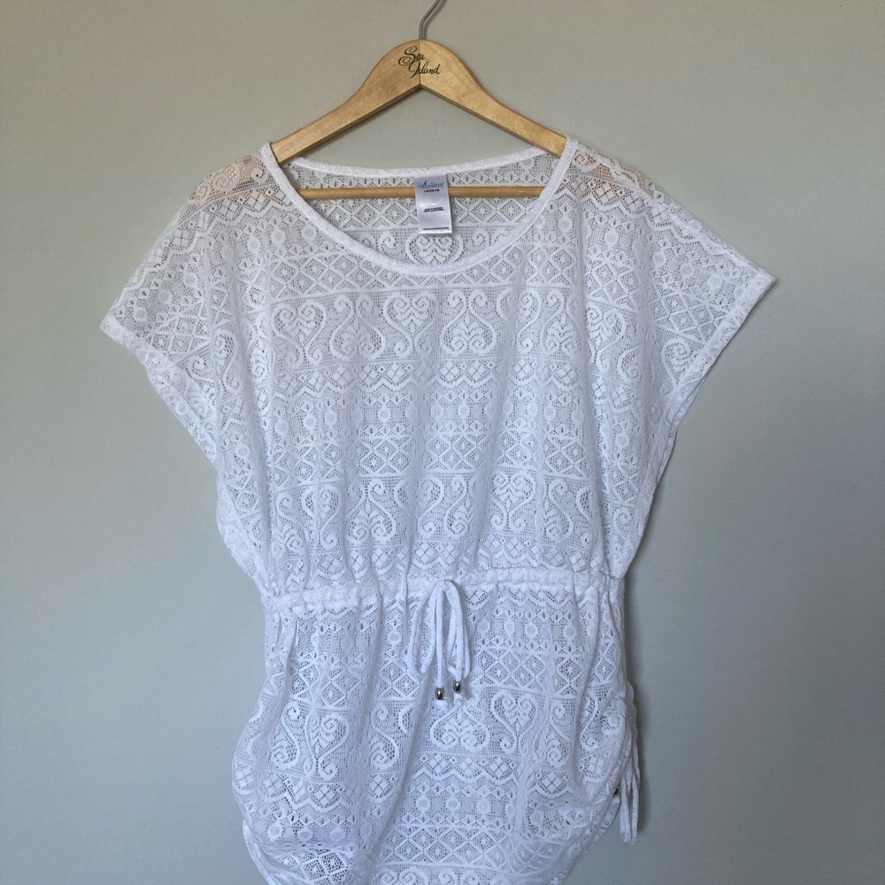 White Catalina Light Adjustable Beach Cover Up